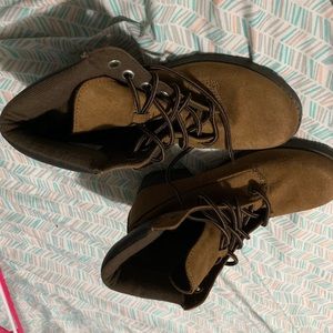 Aeropostale boots